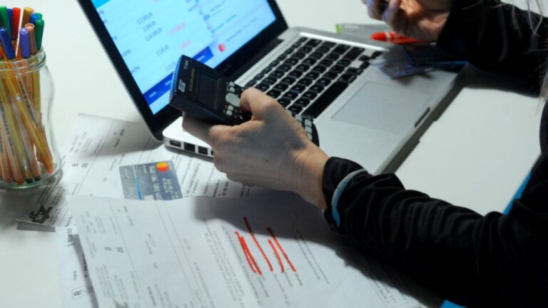 Créditos: los bancos quedaron habilitados a descontar cuotas de los salarios