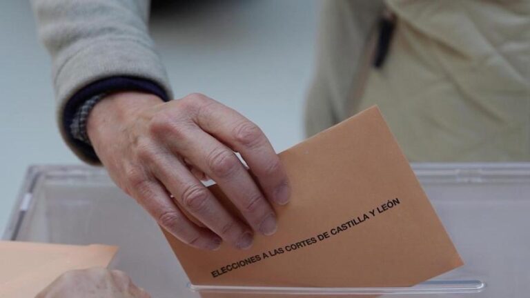 DIRECTO | Noche electoral Castilla y León, declaración de Carlos Pollán, Vox