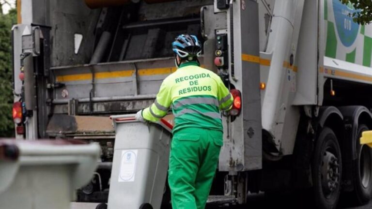 La Justicia tumba la tasa de basuras de Almeida por «defectos sustanciales en su tramitación»