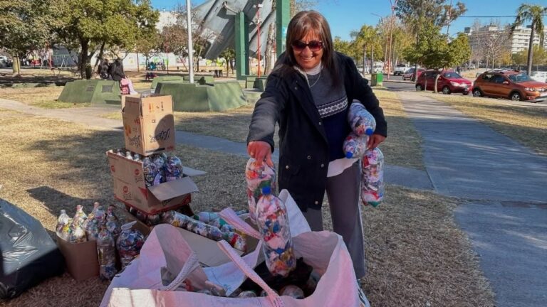 Vuelve el ecocanje con intercambio de reciclables y plantines