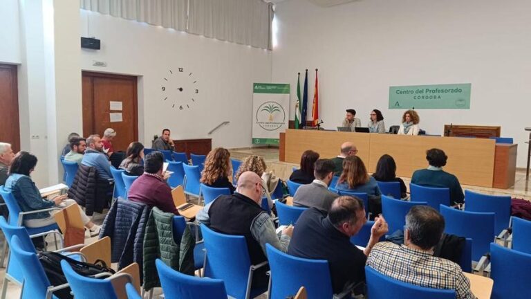 La Junta de Personal Docente de Córdoba alerta de la sobrecarga en la FP Dual y pide reforzar la oferta pública