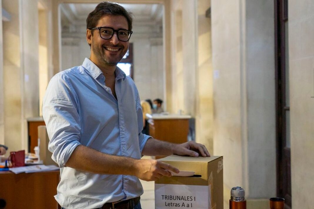 Federico Corteletti, secretario general de la CGT Córdoba, hablando en una entrevista.