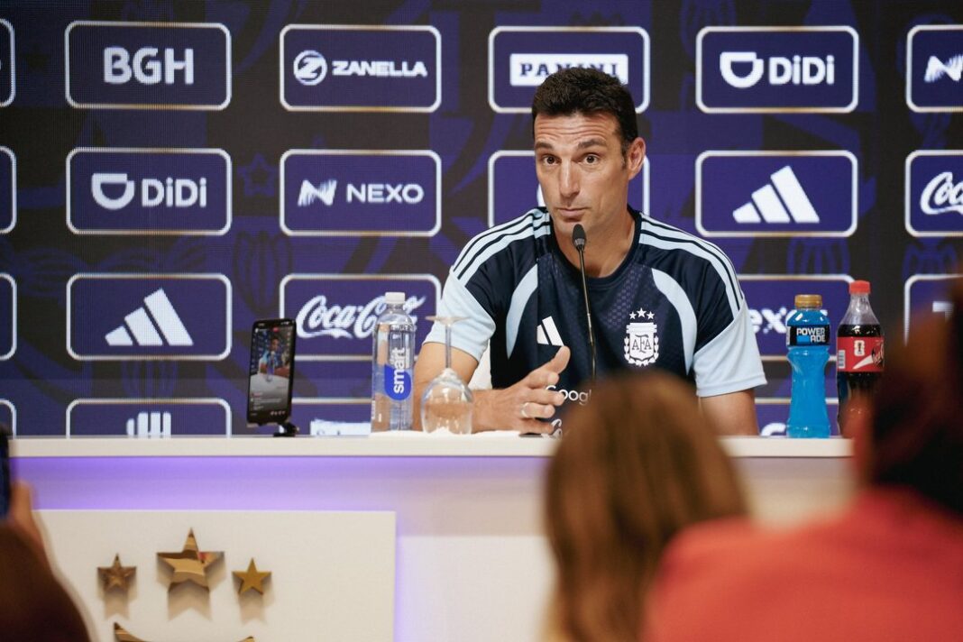 Lionel Scaloni, director técnico de la Selección Argentina, en conferencia de prensa.