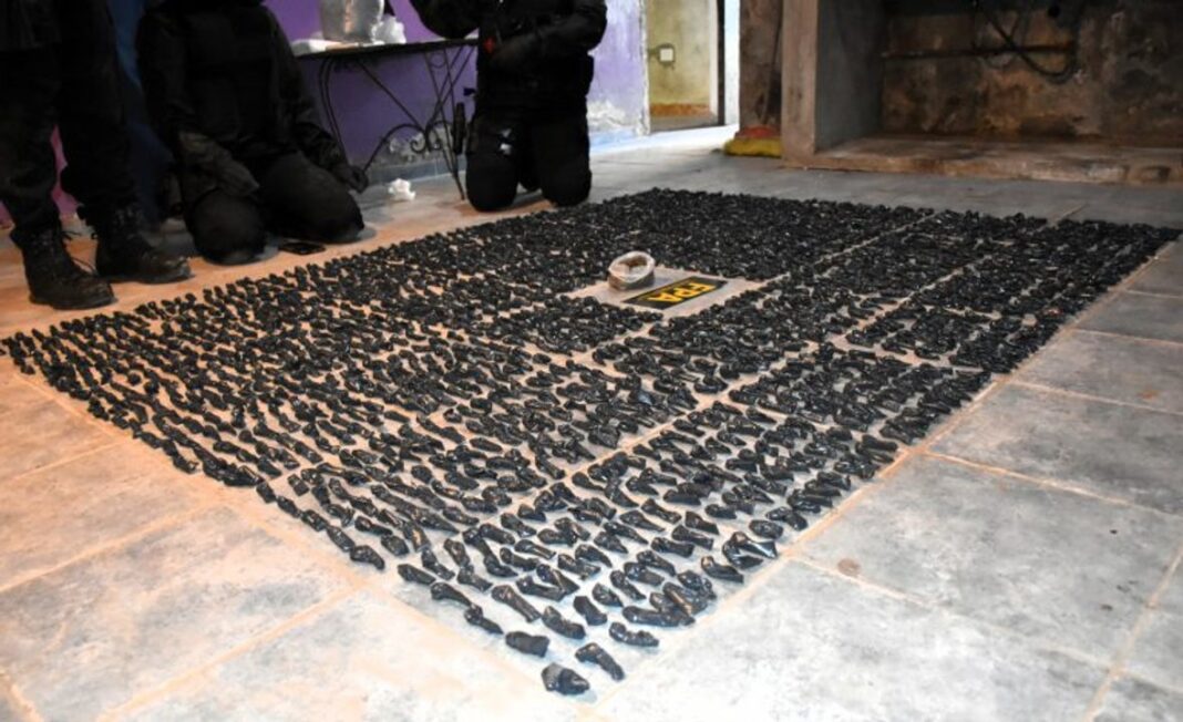 Operativo de la Fuerza Policial Antinarcotráfico en la ciudad de Córdoba