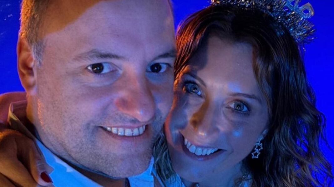 Manuel Adorni, exvocero presidencial, en una conferencia de prensa.