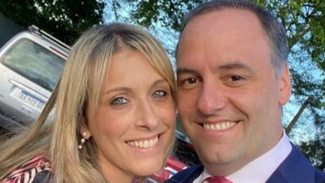 Fotografía del juez federal Ariel Lijo en su despacho.