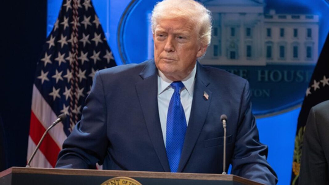 Donald Trump anunciando tregua entre Rusia y Ucrania