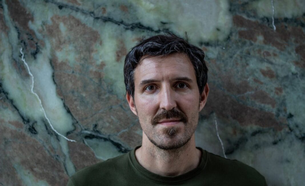 Hernán Vanoli en entrevista para Clásica & Universitaria Libros