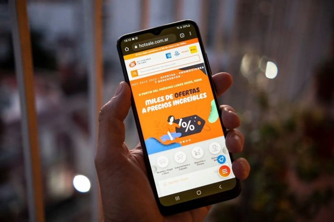 Logotipo del Hot Sale 2026 con fondo de compras online